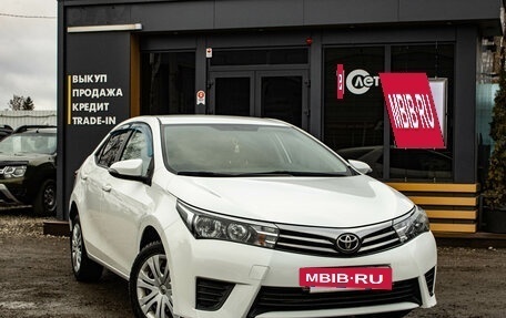 Toyota Corolla, 2015 год, 1 389 000 рублей, 2 фотография