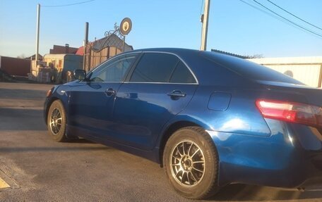 Toyota Camry, 2006 год, 950 000 рублей, 3 фотография