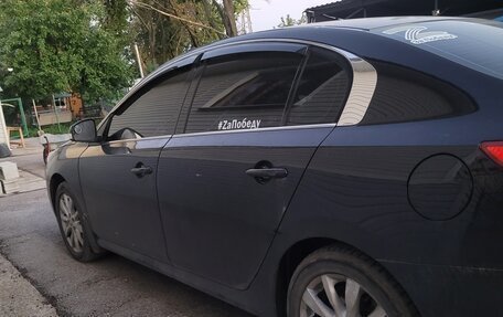 Renault Latitude I, 2010 год, 1 050 000 рублей, 2 фотография