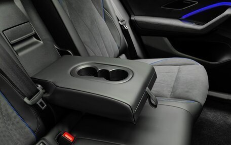 Volkswagen Tiguan, 2025 год, 5 150 000 рублей, 36 фотография