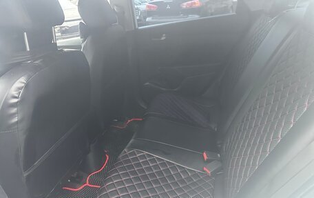 Hyundai Solaris II рестайлинг, 2018 год, 950 000 рублей, 13 фотография