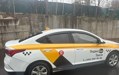 Hyundai Solaris II рестайлинг, 2018 год, 950 000 рублей, 16 фотография