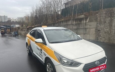 Hyundai Solaris II рестайлинг, 2018 год, 950 000 рублей, 15 фотография