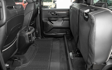 Rambler 1500, 2024 год, 9 990 000 рублей, 25 фотография