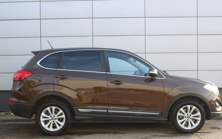 Chery Tiggo 5 I рестайлинг, 2016 год, 985 000 рублей, 4 фотография