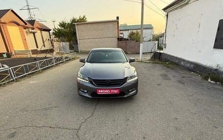 Honda Accord IX рестайлинг, 2013 год, 1 250 000 рублей, 1 фотография