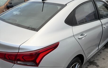 Hyundai Solaris II рестайлинг, 2021 год, 1 655 000 рублей, 11 фотография