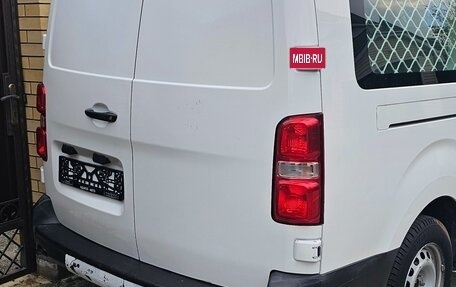 Peugeot Expert, 2019 год, 2 300 000 рублей, 4 фотография