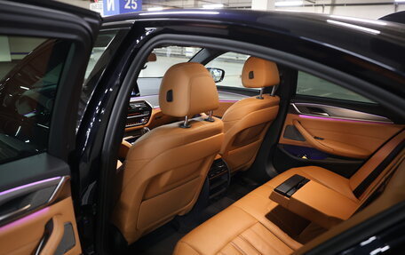 BMW 5 серия, 2019 год, 3 600 000 рублей, 10 фотография