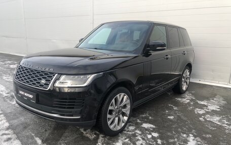 Land Rover Range Rover IV рестайлинг, 2018 год, 5 970 000 рублей, 3 фотография