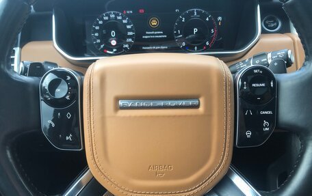 Land Rover Range Rover IV рестайлинг, 2018 год, 5 970 000 рублей, 12 фотография