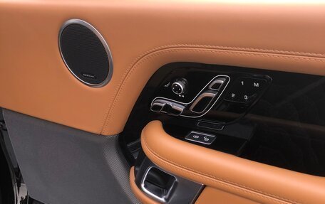 Land Rover Range Rover IV рестайлинг, 2018 год, 5 970 000 рублей, 26 фотография