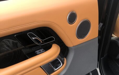 Land Rover Range Rover IV рестайлинг, 2018 год, 5 970 000 рублей, 25 фотография