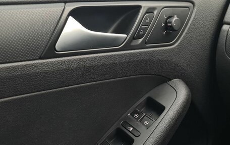 Volkswagen Jetta VI, 2014 год, 770 000 рублей, 15 фотография