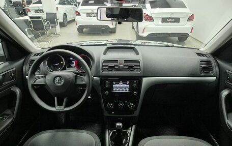 Skoda Yeti I рестайлинг, 2016 год, 1 386 000 рублей, 21 фотография