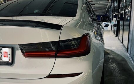 BMW 3 серия, 2019 год, 3 750 000 рублей, 10 фотография