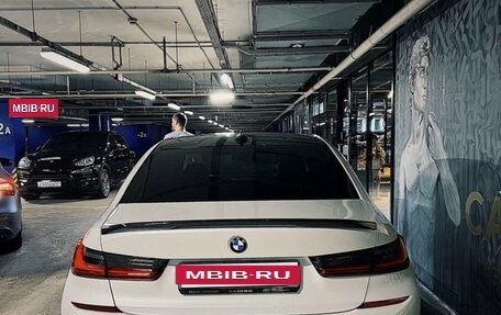 BMW 3 серия, 2019 год, 3 750 000 рублей, 4 фотография