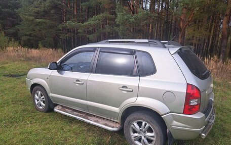 Hyundai Tucson III, 2008 год, 699 000 рублей, 2 фотография