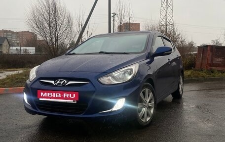 Hyundai Solaris II рестайлинг, 2011 год, 810 000 рублей, 10 фотография