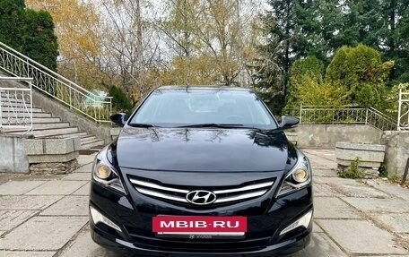 Hyundai Solaris II рестайлинг, 2016 год, 945 000 рублей, 3 фотография