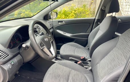 Hyundai Solaris II рестайлинг, 2016 год, 945 000 рублей, 16 фотография