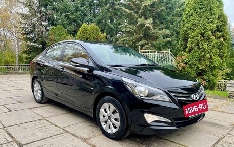 Hyundai Solaris II рестайлинг, 2016 год, 945 000 рублей, 12 фотография