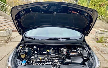 Hyundai Solaris II рестайлинг, 2016 год, 945 000 рублей, 22 фотография