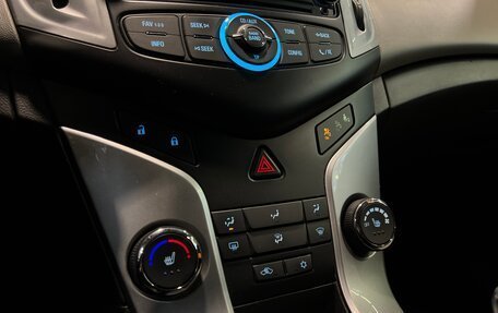 Chevrolet Cruze II, 2013 год, 890 000 рублей, 14 фотография