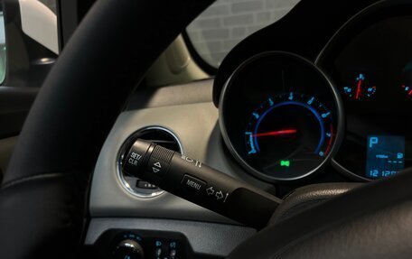 Chevrolet Cruze II, 2013 год, 890 000 рублей, 19 фотография