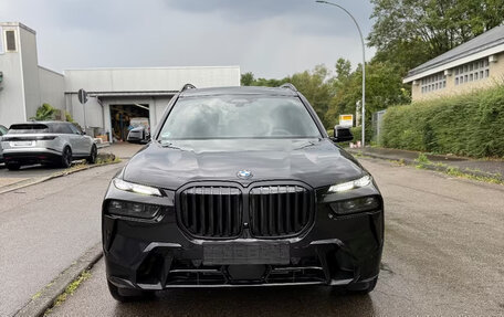 BMW X7, 2025 год, 17 400 000 рублей, 2 фотография