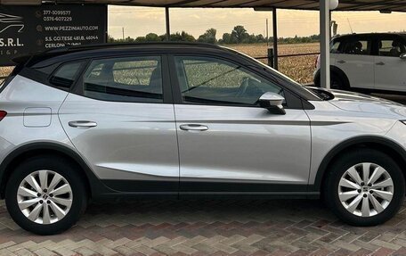 SEAT Arona I, 2022 год, 1 880 000 рублей, 3 фотография