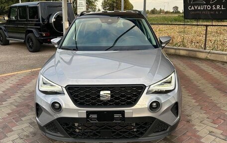 SEAT Arona I, 2022 год, 1 880 000 рублей, 4 фотография