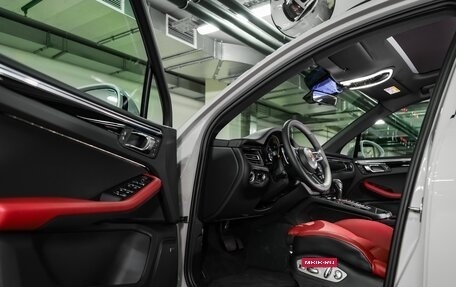 Porsche Macan I рестайлинг, 2025 год, 14 200 000 рублей, 15 фотография