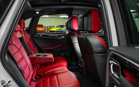 Porsche Macan I рестайлинг, 2025 год, 14 200 000 рублей, 28 фотография