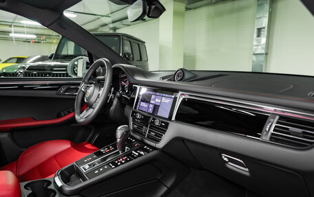 Porsche Macan I рестайлинг, 2025 год, 14 200 000 рублей, 30 фотография