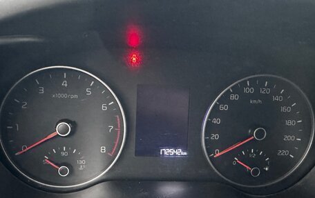 KIA Rio IV, 2017 год, 900 000 рублей, 11 фотография