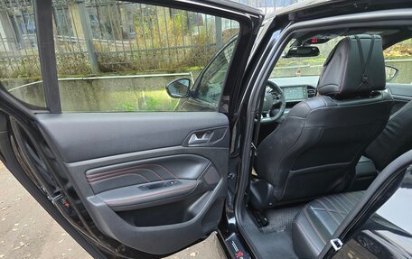 Peugeot 308 II, 2019 год, 1 300 000 рублей, 30 фотография