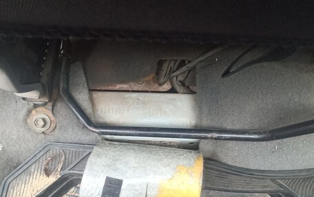 Nissan Almera Tino i, 2000 год, 120 000 рублей, 6 фотография