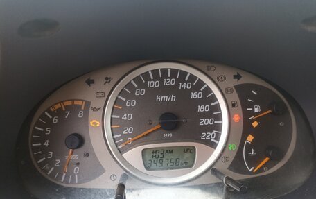 Nissan Almera Tino i, 2000 год, 120 000 рублей, 14 фотография