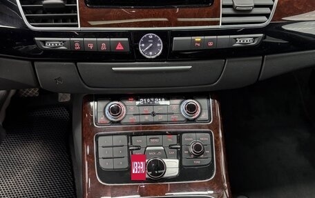 Audi A8, 2013 год, 2 900 000 рублей, 14 фотография