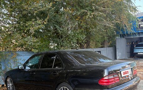 Mercedes-Benz E-Класс, 2001 год, 750 000 рублей, 7 фотография