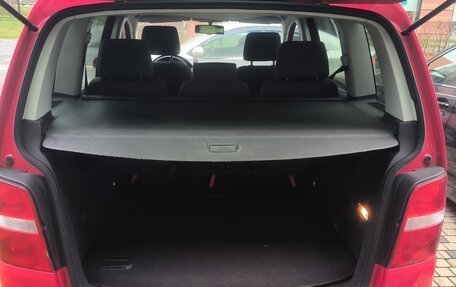 Volkswagen Touran III, 2006 год, 500 000 рублей, 12 фотография