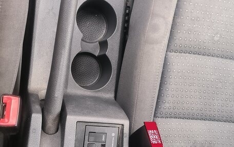 Volkswagen Touran III, 2006 год, 500 000 рублей, 15 фотография