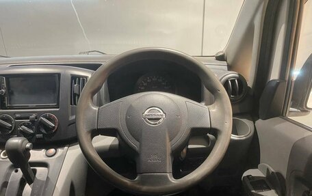 Nissan NV200, 2010 год, 830 000 рублей, 10 фотография