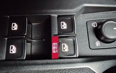 Volkswagen Tiguan II, 2019 год, 2 850 000 рублей, 22 фотография