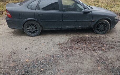 Opel Vectra B рестайлинг, 1997 год, 100 000 рублей, 2 фотография