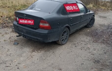 Opel Vectra B рестайлинг, 1997 год, 100 000 рублей, 3 фотография