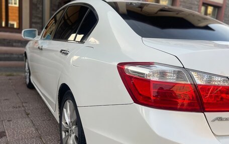 Honda Accord IX рестайлинг, 2013 год, 1 300 000 рублей, 17 фотография
