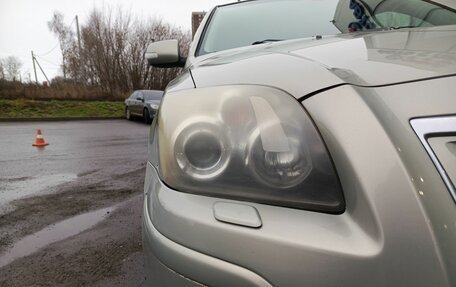 Toyota Avensis III рестайлинг, 2006 год, 683 000 рублей, 21 фотография