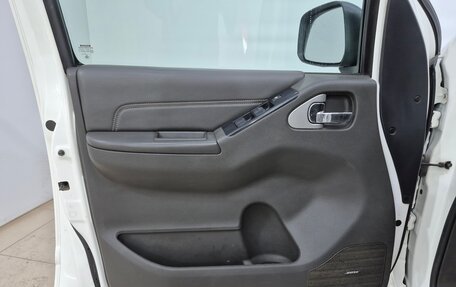 Nissan Navara (Frontier), 2012 год, 1 475 000 рублей, 7 фотография